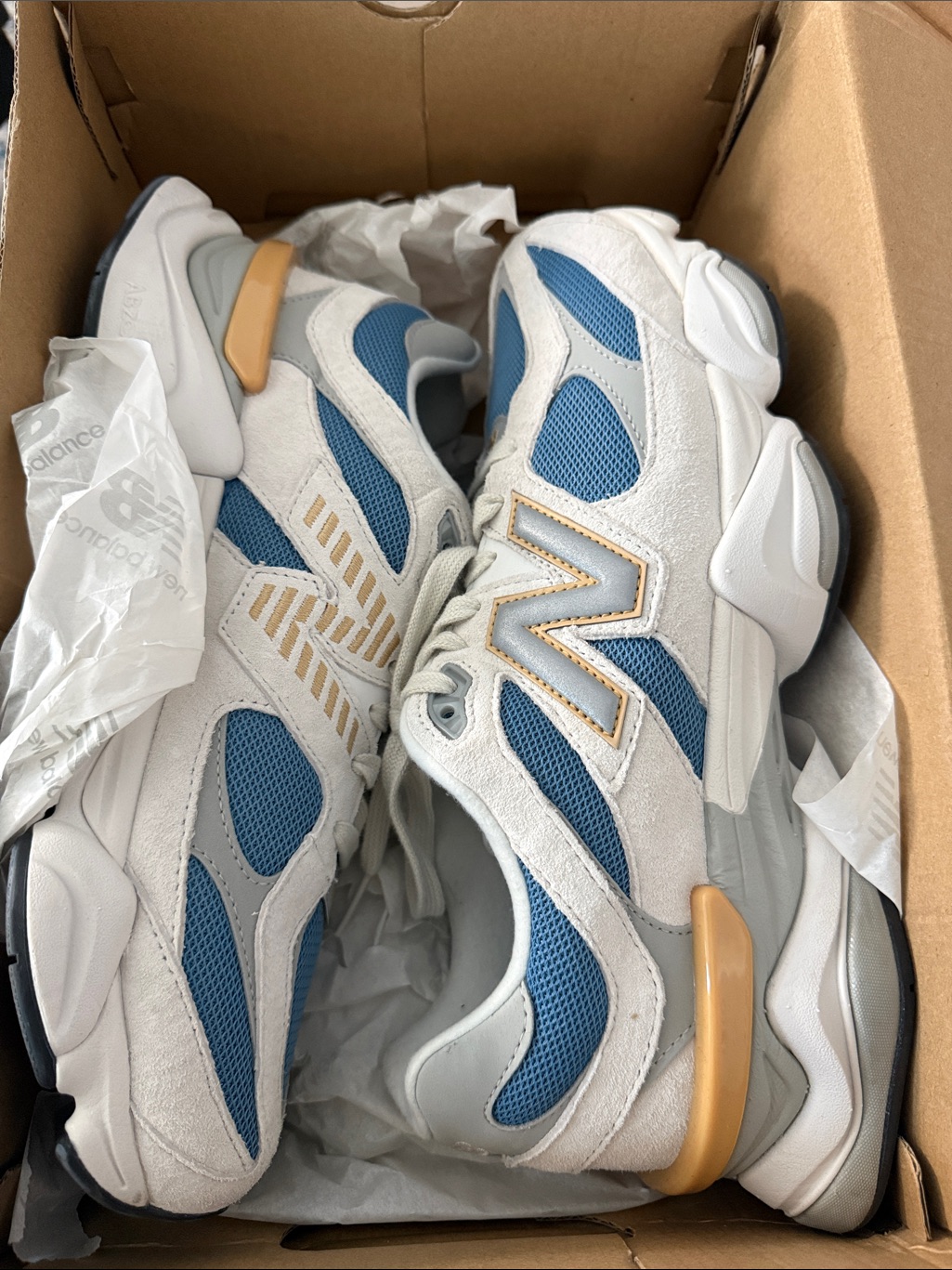 New Balance 9060